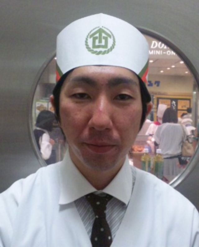 梅田阪神店　店長